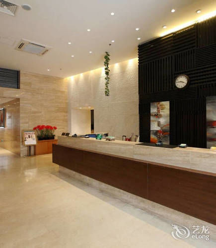 Ji Hotel Shanghai Jingan Temple Kangding Road Экстерьер фото
