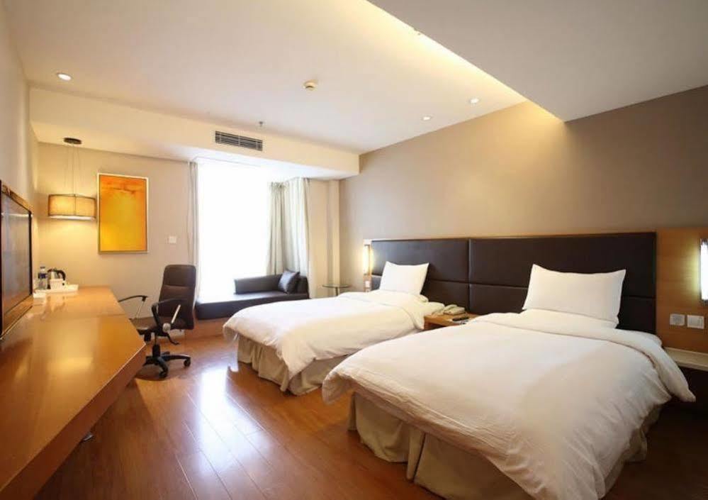 Ji Hotel Shanghai Jingan Temple Kangding Road Экстерьер фото