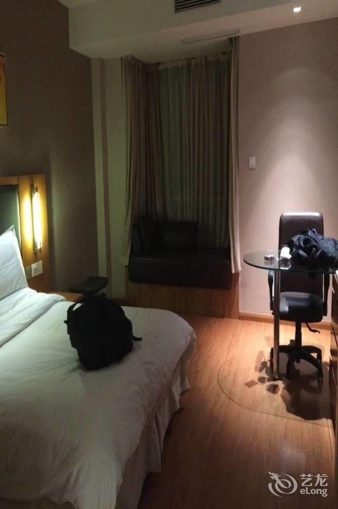 Ji Hotel Shanghai Jingan Temple Kangding Road Экстерьер фото